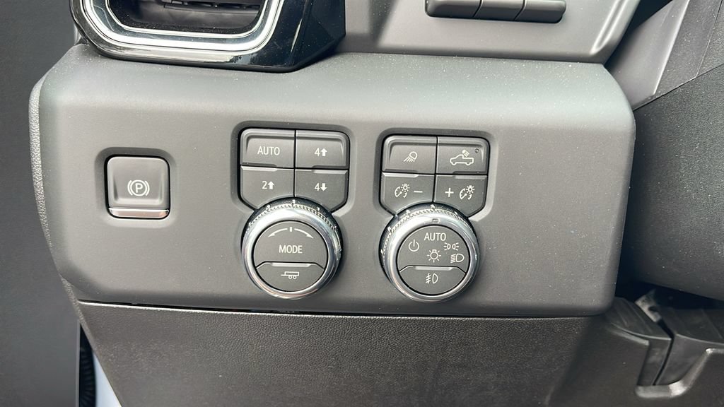 New 2026 GMC Sierra 3500 Denali Ultimate image 23