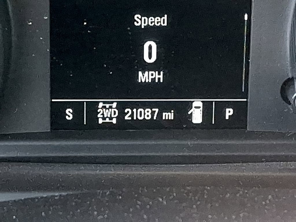 Used 2024 Chevrolet Silverado 2500 Custom w/ Custom Value Package image 19