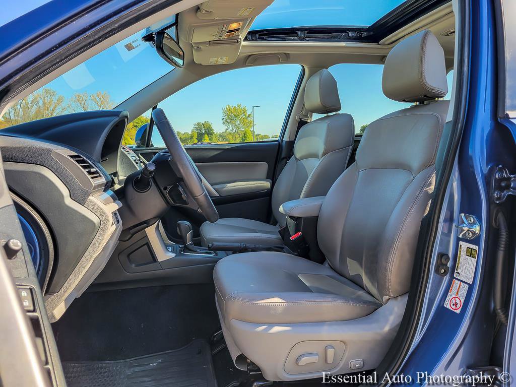Used 2016 Subaru Forester 2.5i Touring AWD/4WD image 8