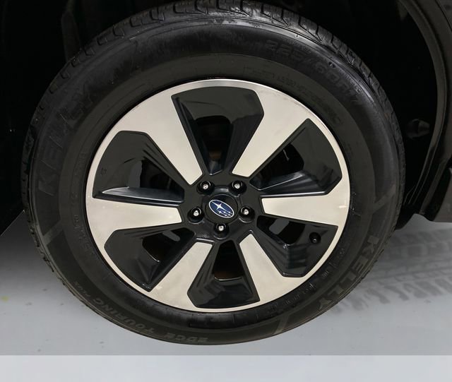 Used 2017 Subaru Forester 2.5i Premium w/ All-Weather Package image 17