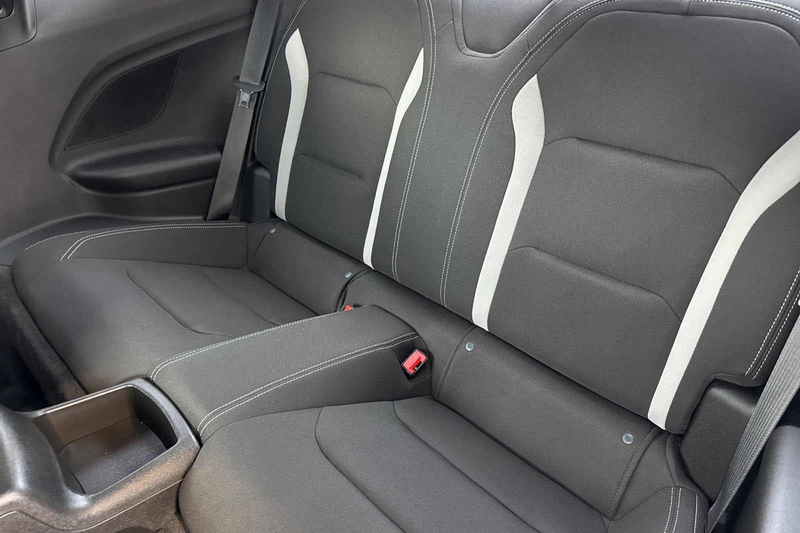 Used 2023 Chevrolet Camaro LT RWD image 24