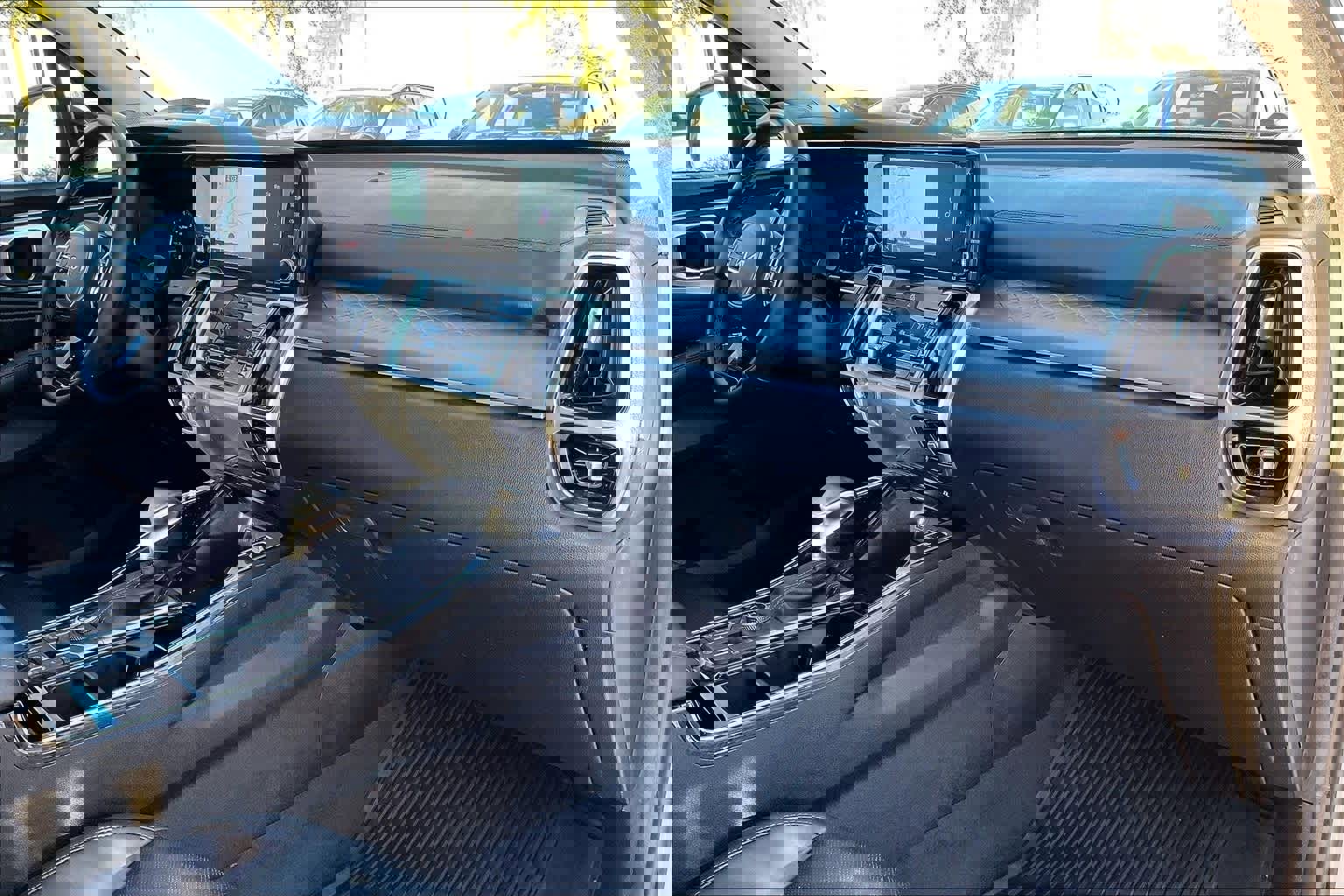 Used 2022 Kia Sorento SX image 23