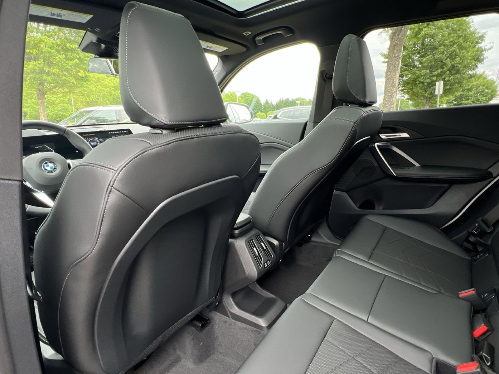 Certified 2025 BMW X1 xDrive28i w/ Technology Package image 23