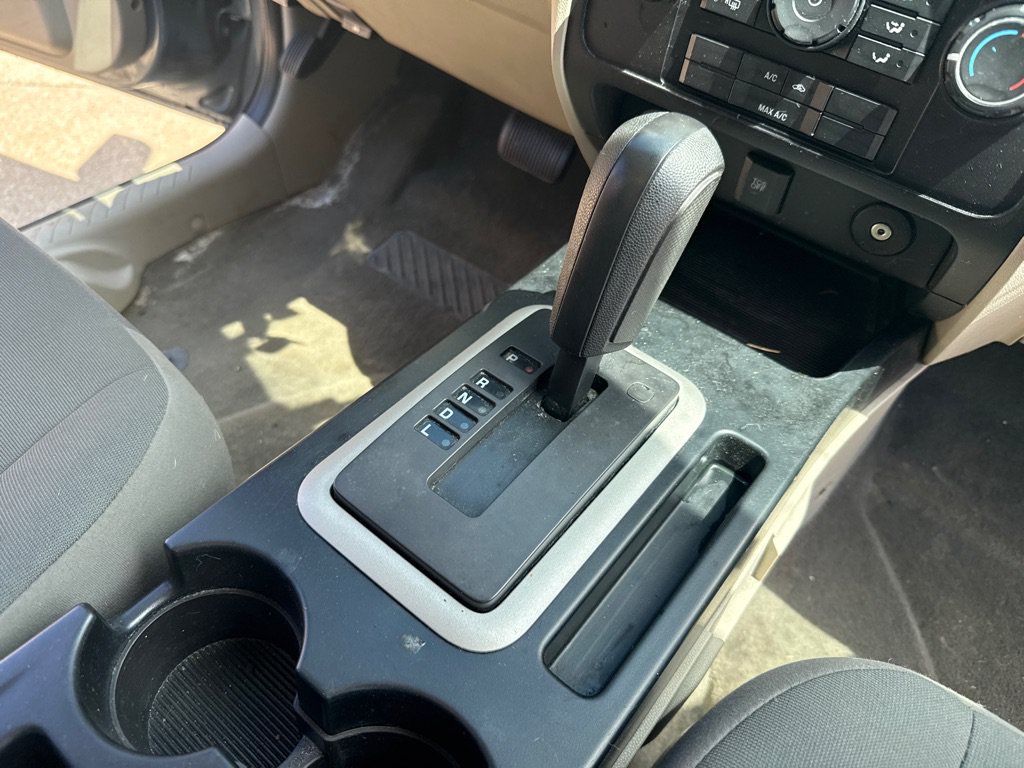 Used 2012 Ford Escape XLS FWD image 16
