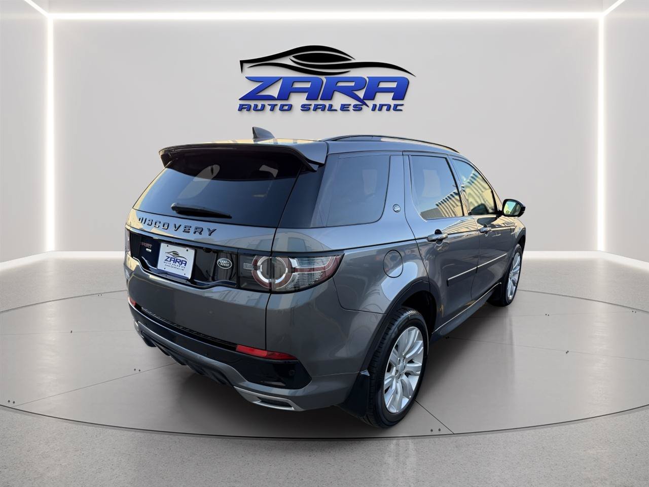 Used 2019 Land Rover Discovery Sport HSE Dynamic AWD/4WD image 6