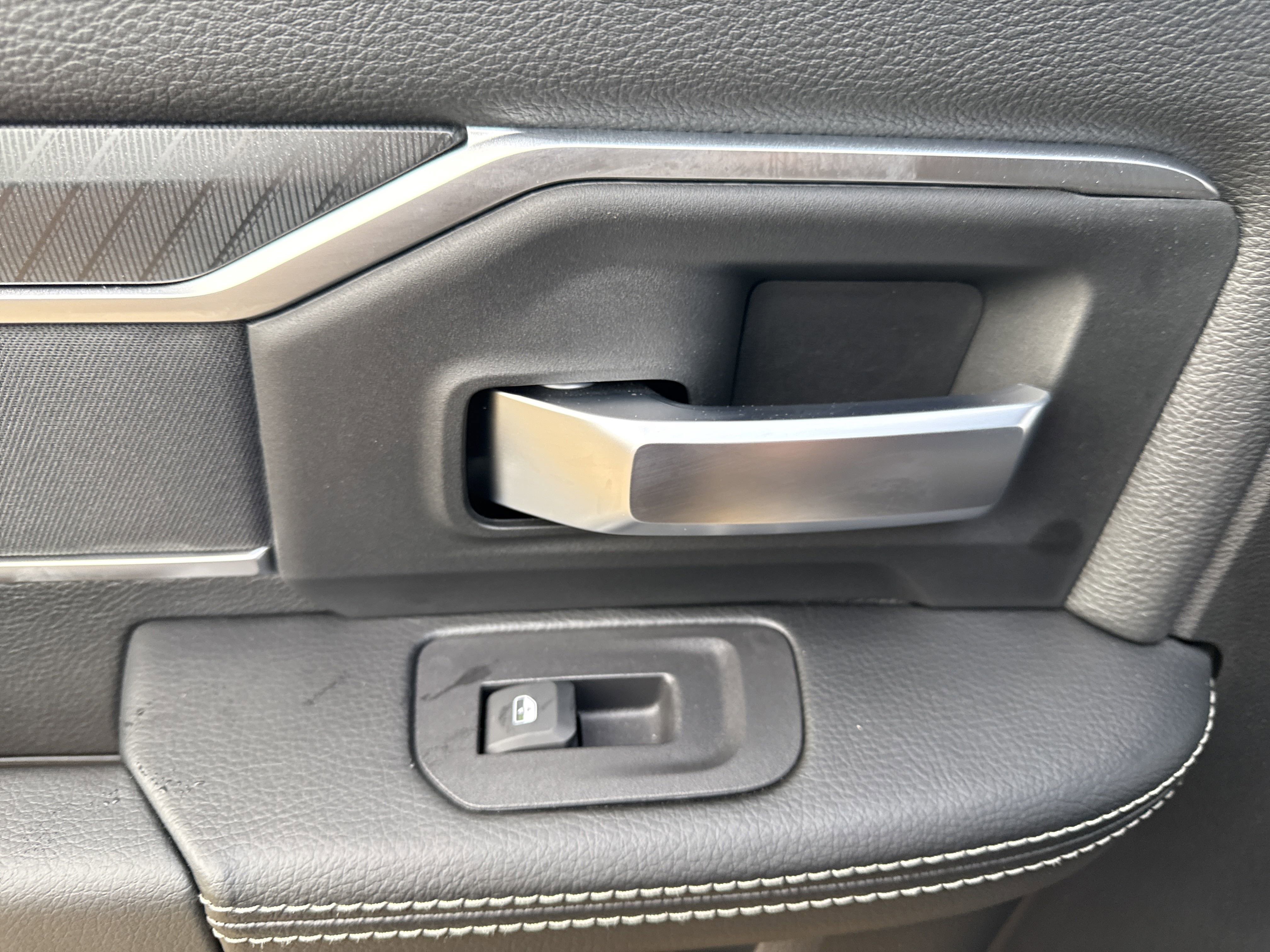 New 2025 RAM 2500 Big Horn w/ Safety Group image 31