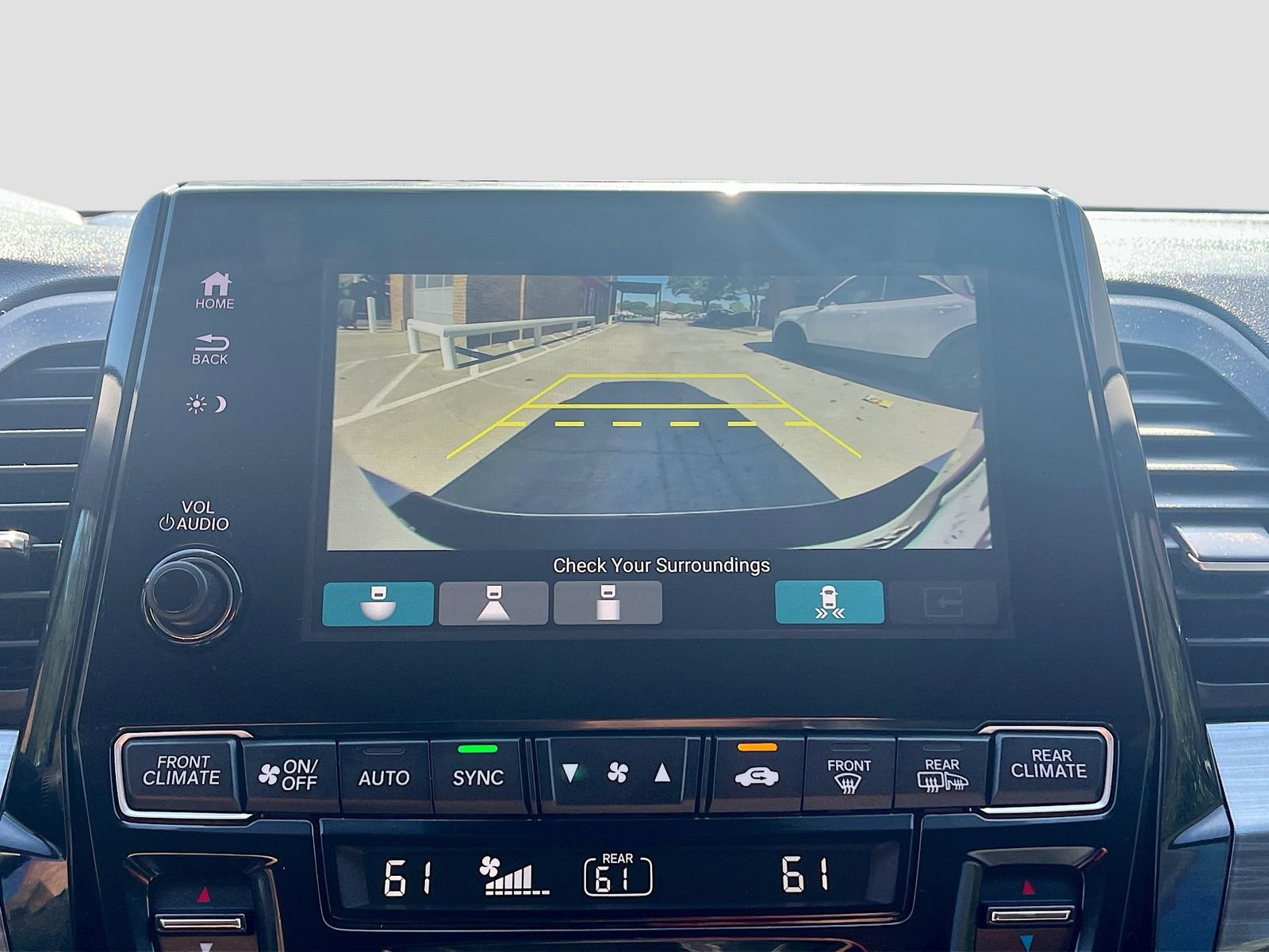 Used 2023 Honda Odyssey Elite image 14