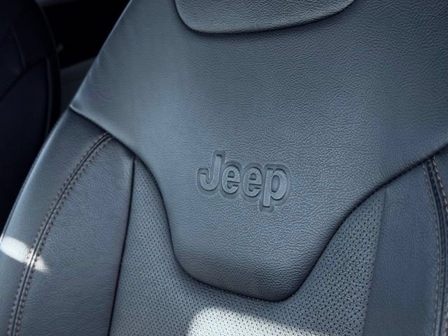 Certified 2022 Jeep Compass Limited AWD/4WD image 17