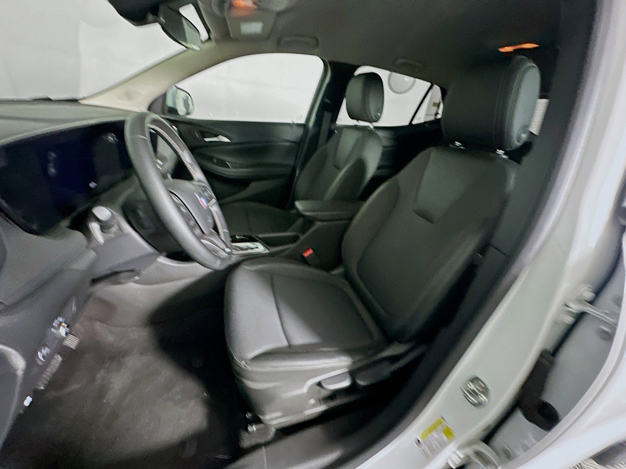 Used 2025 Buick Encore GX Preferred image 13