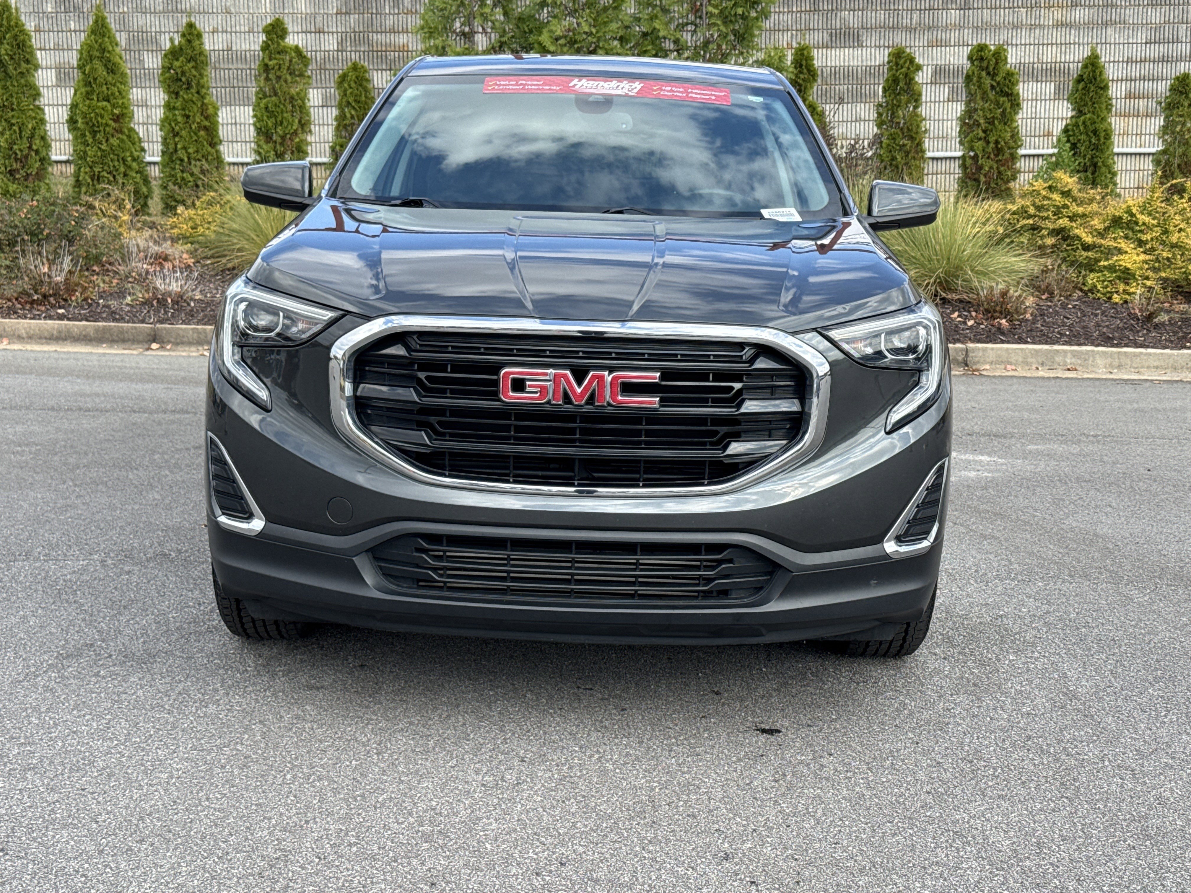 Used 2020 GMC Terrain SLE image 3