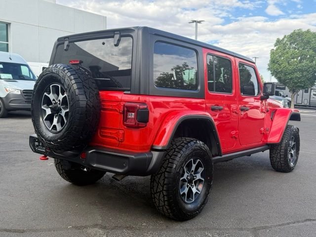 Used 2022 Jeep Wrangler Unlimited Rubicon w/ LED Lighting Group AWD/4WD image 7