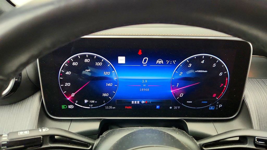 Used 2024 Mercedes-Benz GLC 300 4MATIC image 14