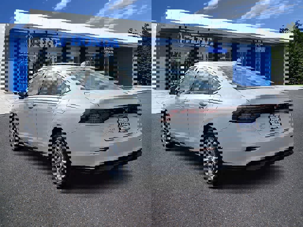 Certified 2023 Honda Accord LX image 22