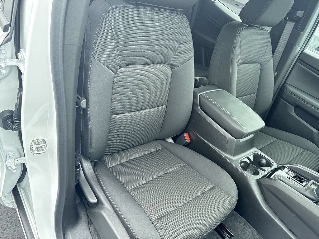 New 2026 GMC Canyon Elevation w/ Convenience Package RWD image 30
