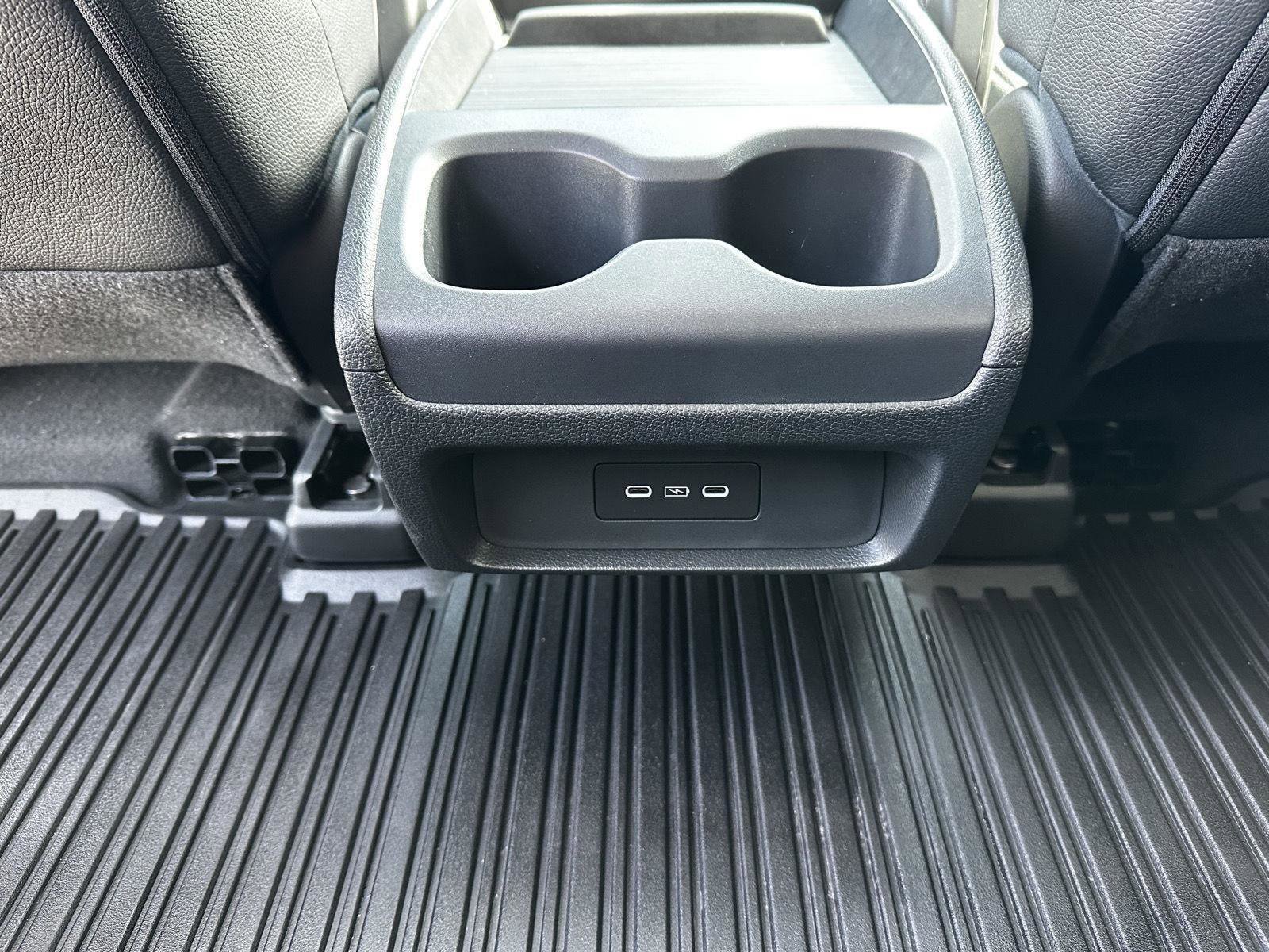 Certified 2025 Honda Odyssey Elite image 23