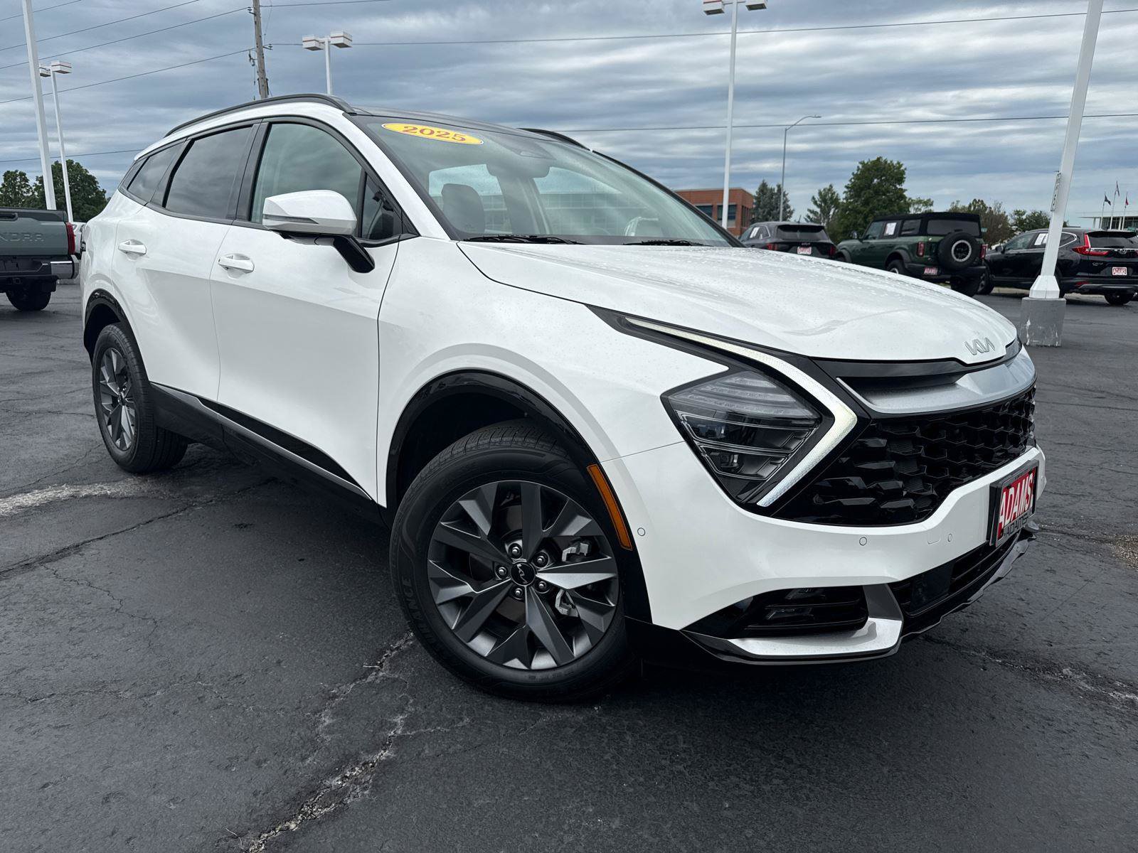 Used 2025 Kia Sportage SX Prestige AWD/4WD image 2