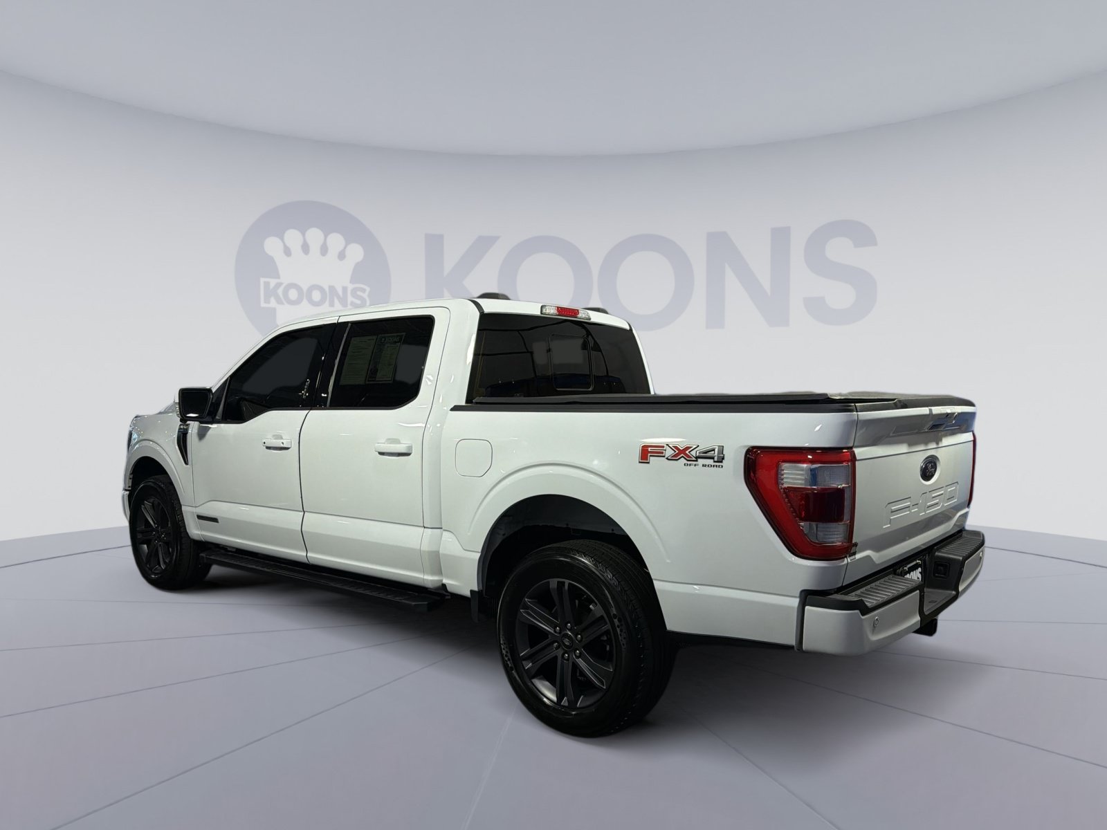 Used 2023 Ford F150 Lariat w/ Equipment Group 502A High AWD/4WD image 4