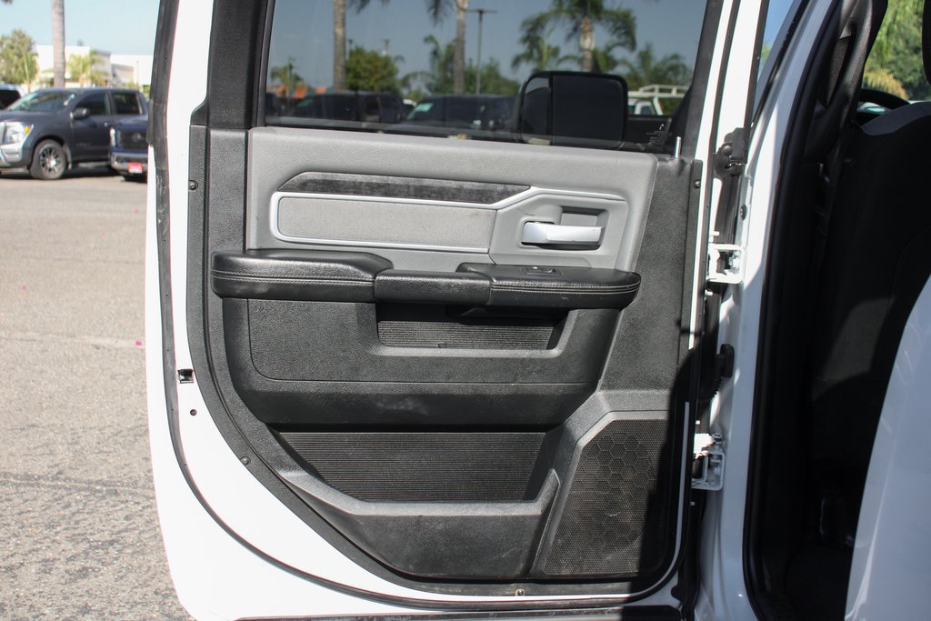 Used 2021 RAM 3500 Big Horn AWD/4WD image 34