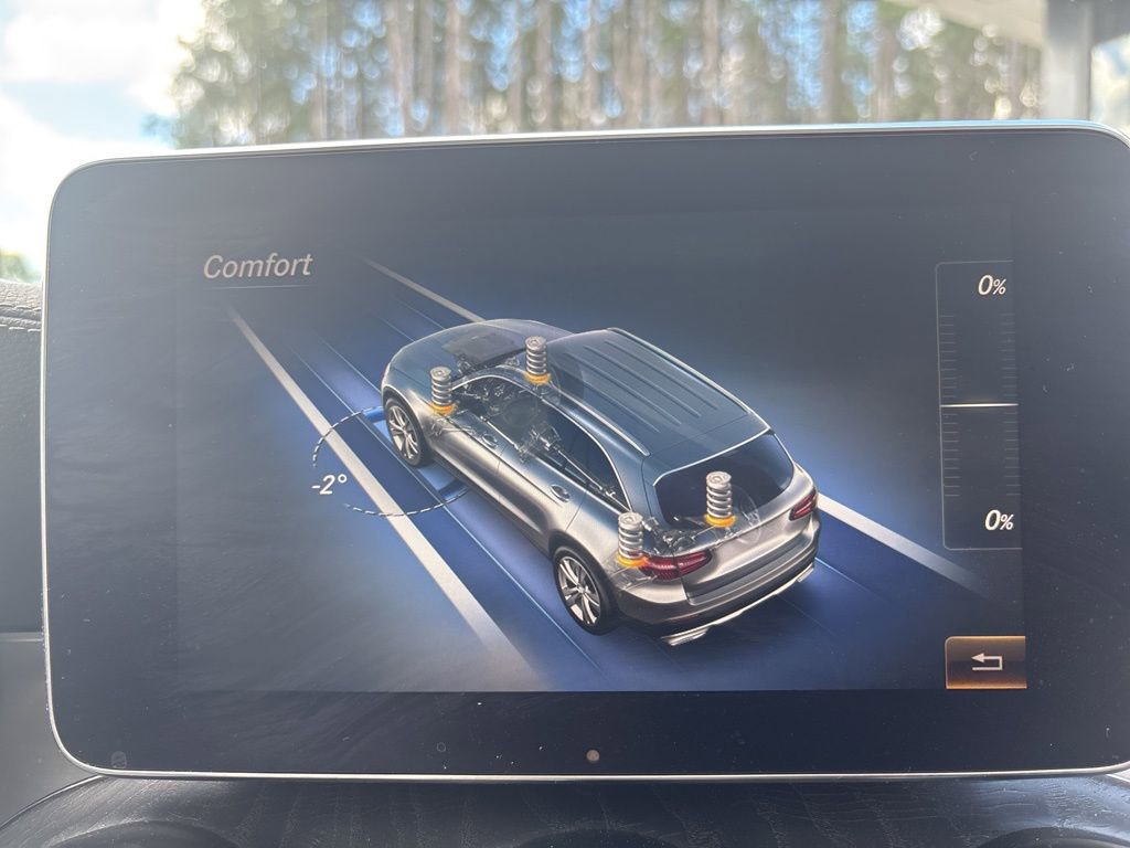 Used 2018 Mercedes-Benz GLC 43 AMG 4MATIC image 38