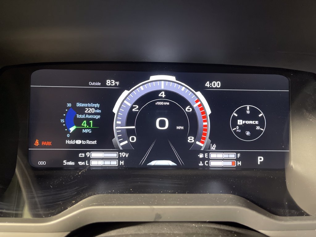 New 2026 Toyota Tundra Platinum w/ TRD Off-Road Package AWD/4WD image 18