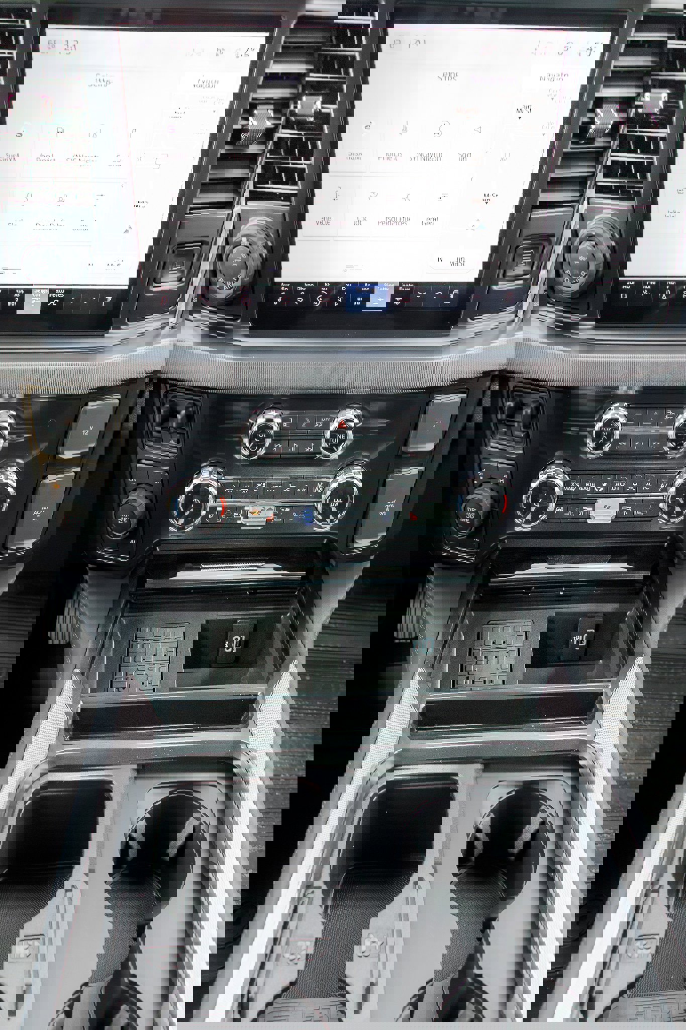 New 2026 Ford F250 Platinum image 14