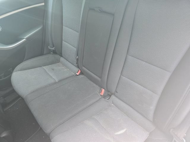 Used 2013 Hyundai Elantra GT FWD image 24