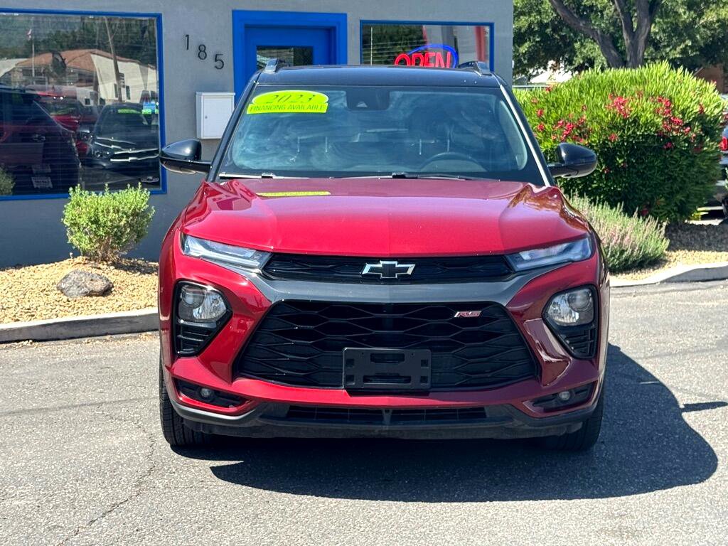 Used 2023 Chevrolet TrailBlazer RS image 2