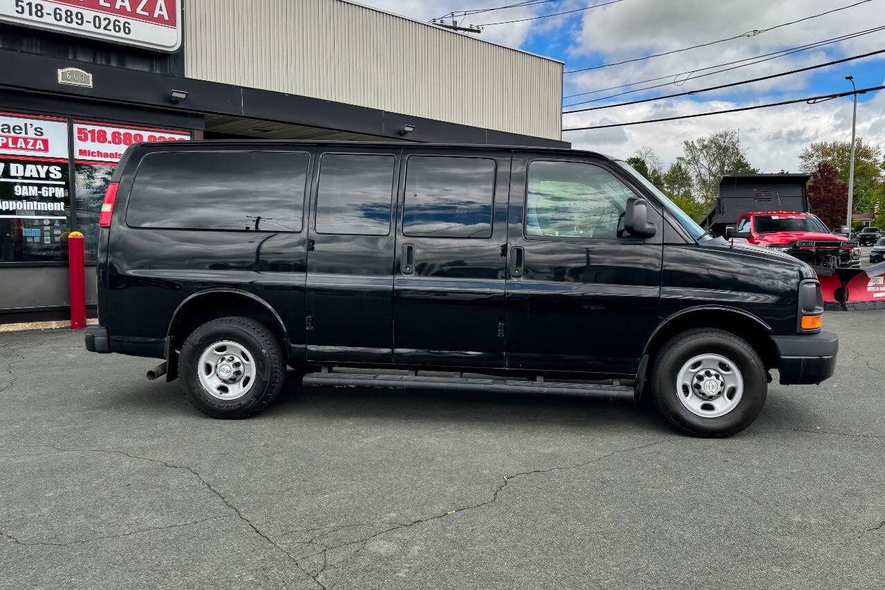 Used 2014 Chevrolet Express 2500 LS RWD image 3