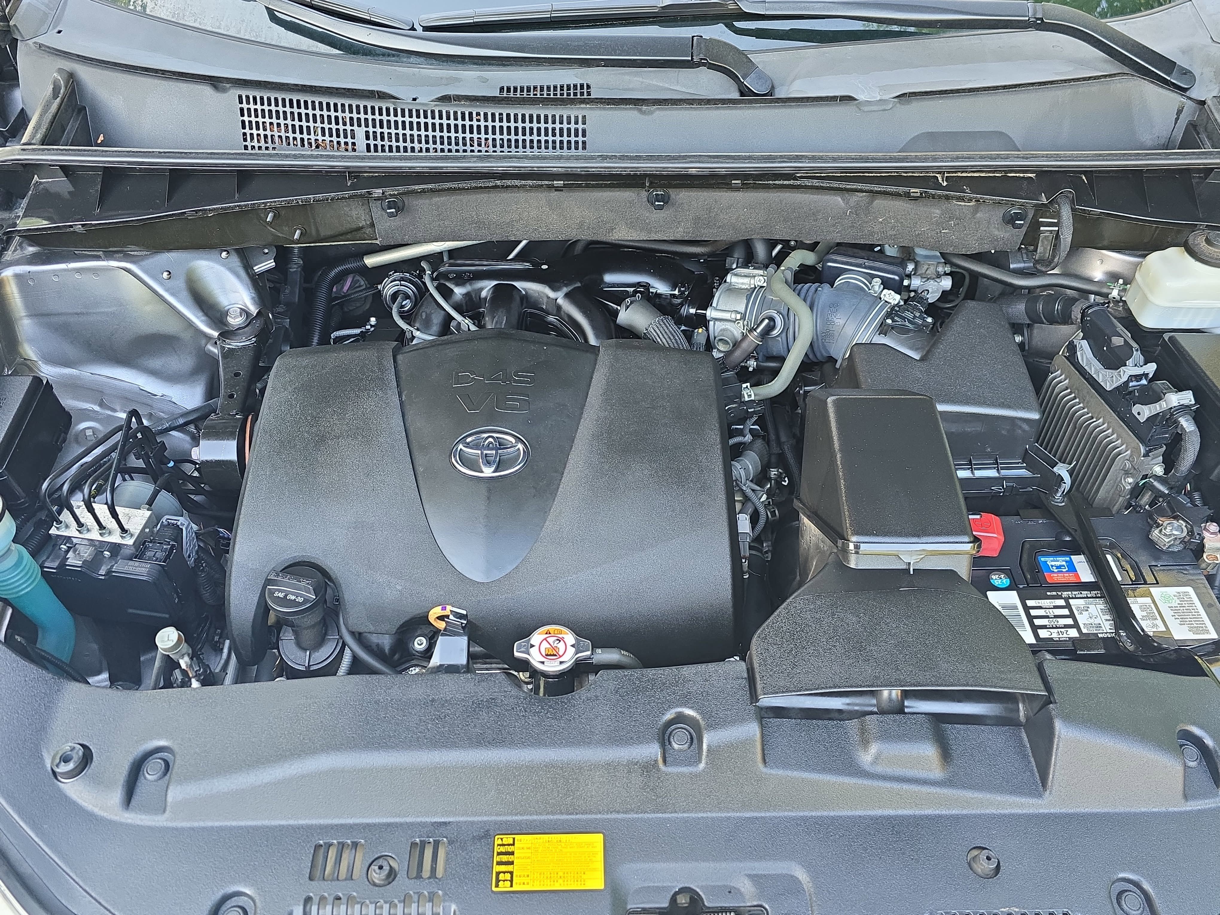 Used 2019 Toyota Highlander XLE FWD image 30