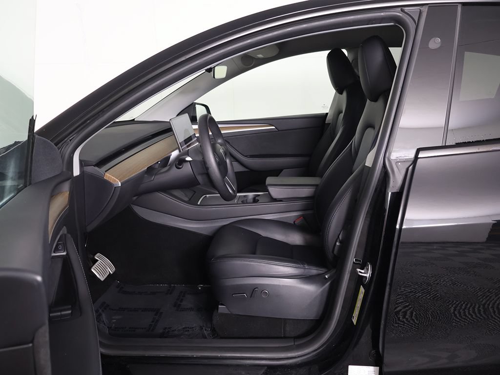 Used 2023 Tesla Model Y Performance AWD/4WD image 30