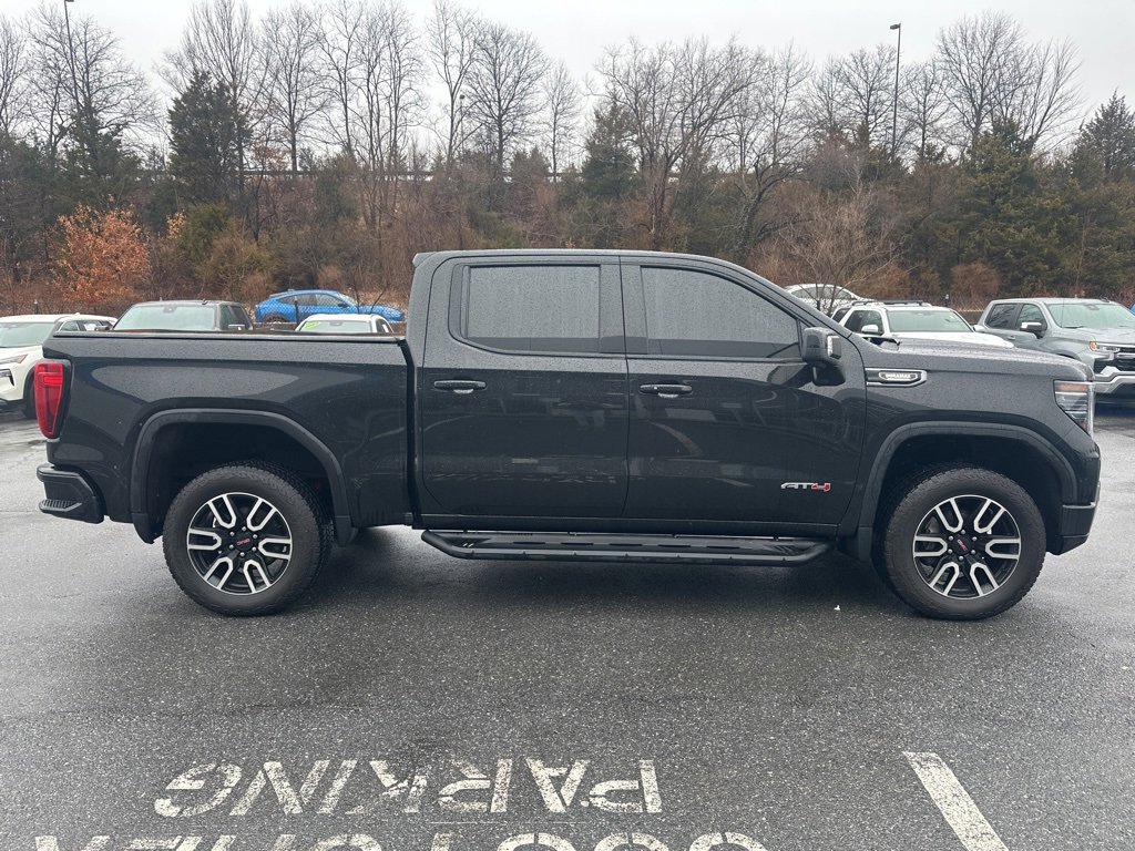 Used 2023 GMC Sierra 1500 AT4 w/ AT4 Preferred Package image 4