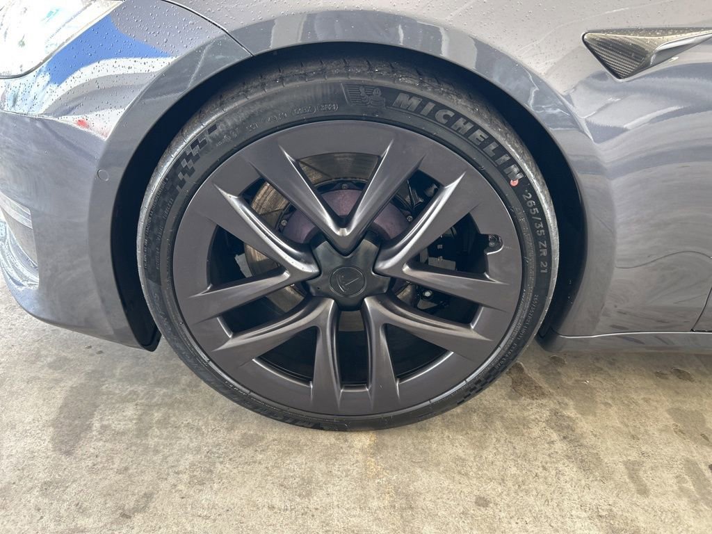 Used 2022 Tesla Model S Plaid image 17