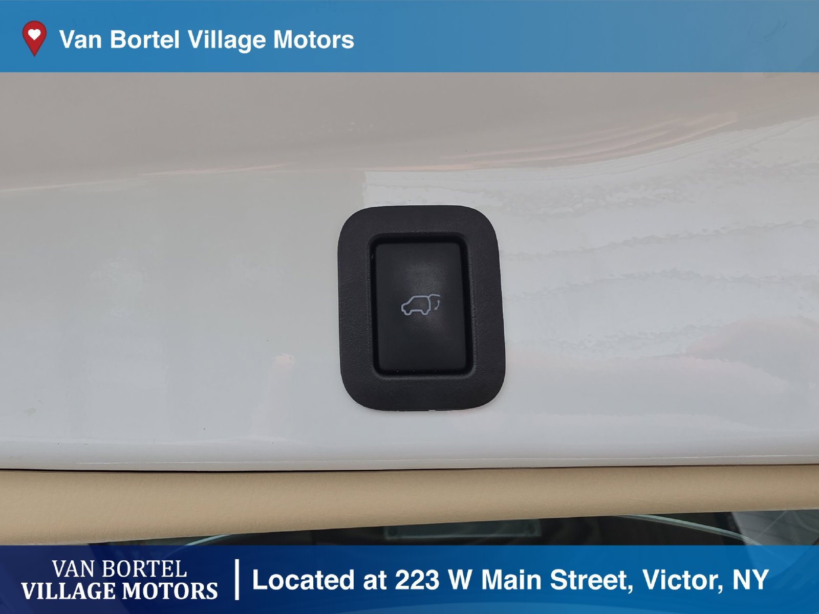 Used 2017 Toyota Highlander XLE AWD/4WD image 31