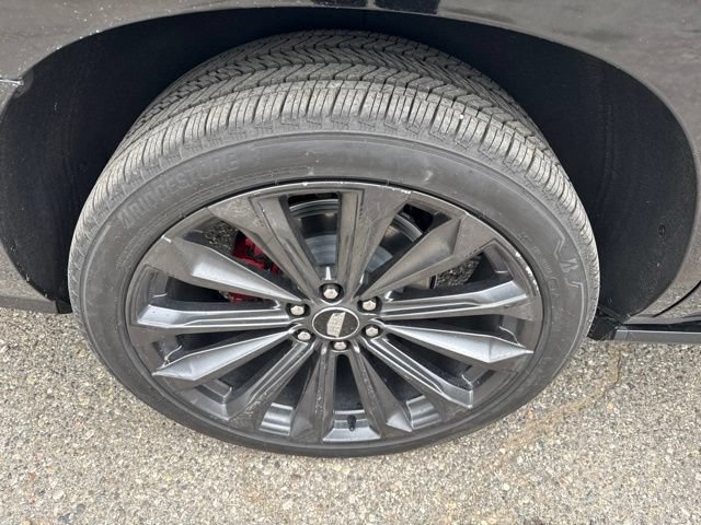 Certified 2026 Cadillac Escalade V w/ LPO, Floor Liner Package AWD/4WD image 3