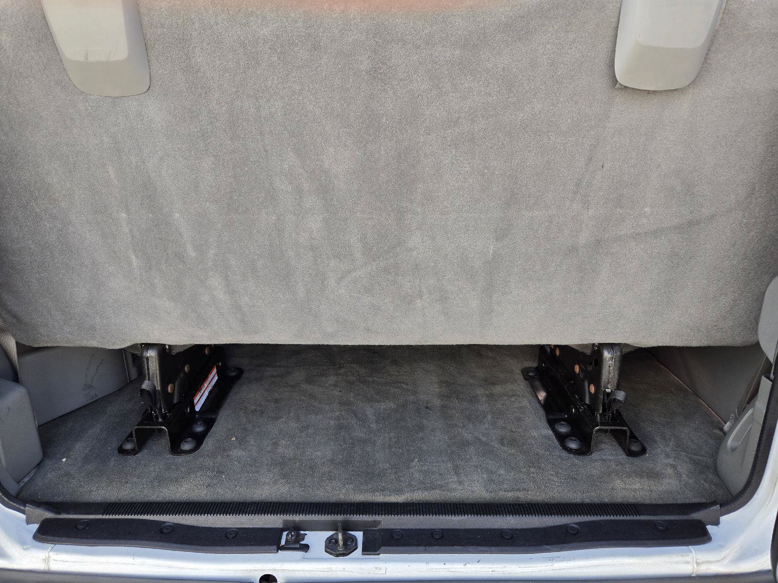 Used 2014 Ford E-350 and Econoline 350 XLT RWD image 31