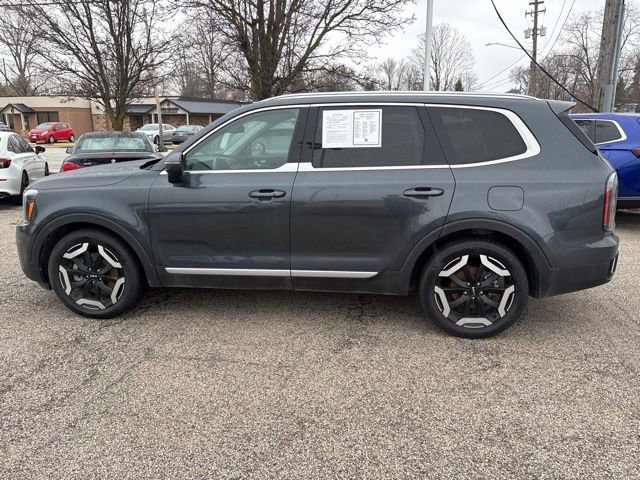 Used 2023 Kia Telluride EX image 7