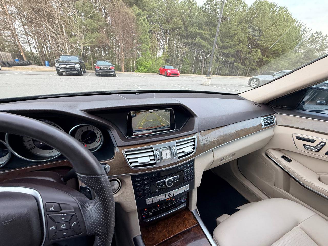 Used 2014 Mercedes-Benz E 350 Sedan image 26