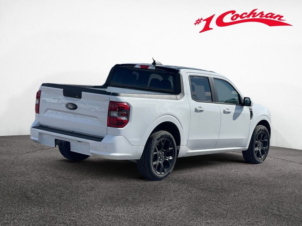 New 2025 Ford Maverick Lobo image 5