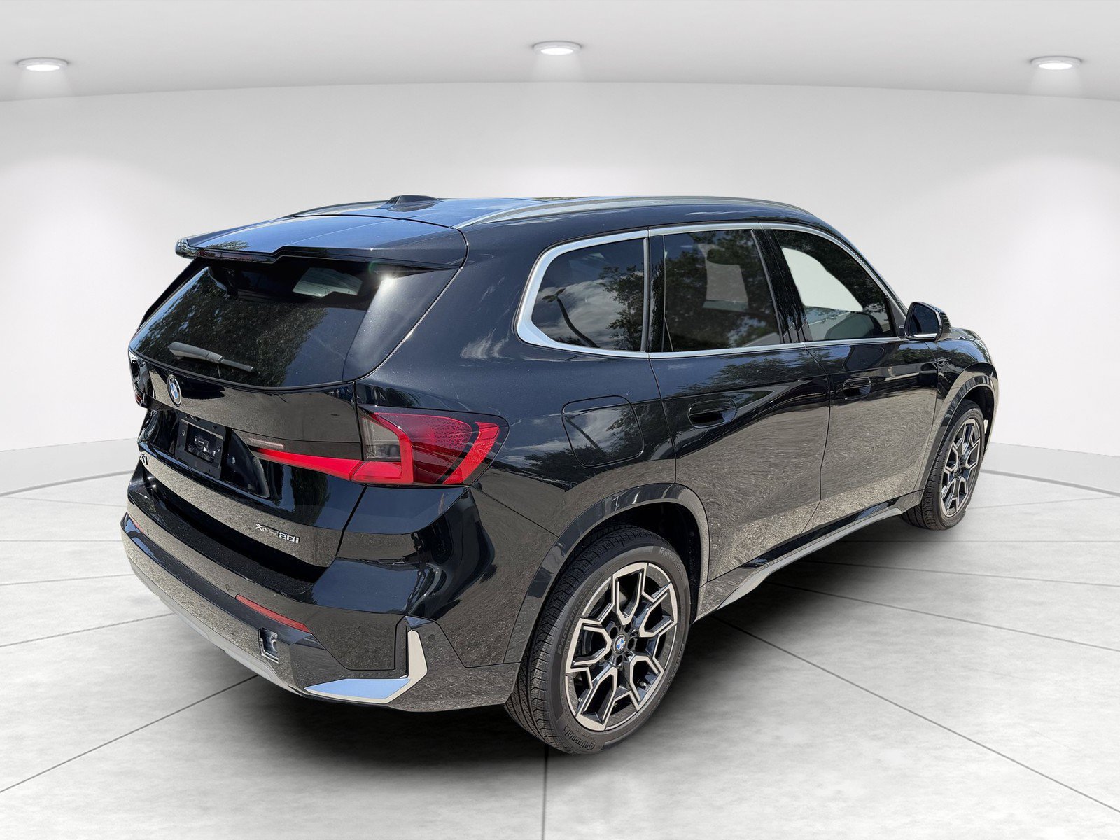 New 2026 BMW X1 xDrive28i AWD/4WD image 4