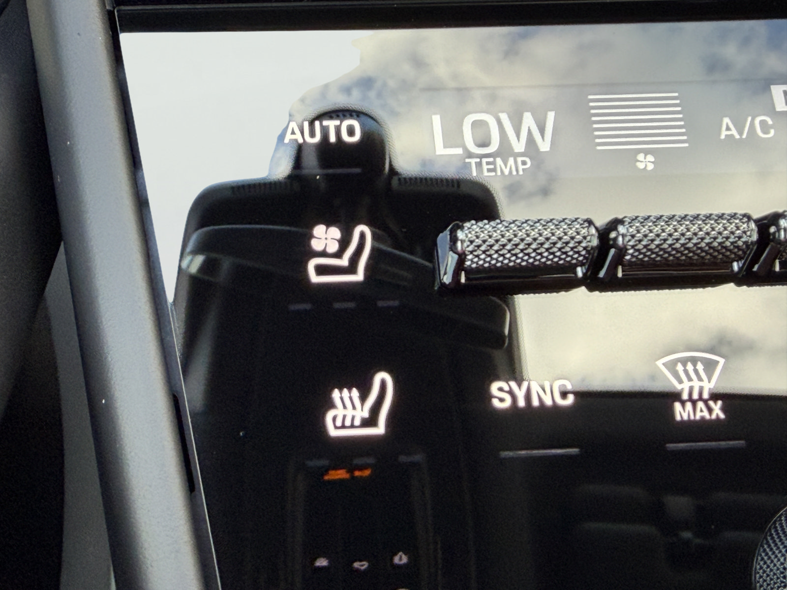 New 2026 Porsche Cayenne S AWD/4WD image 29