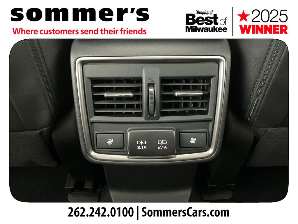 Used 2023 Subaru Forester Touring AWD/4WD image 24