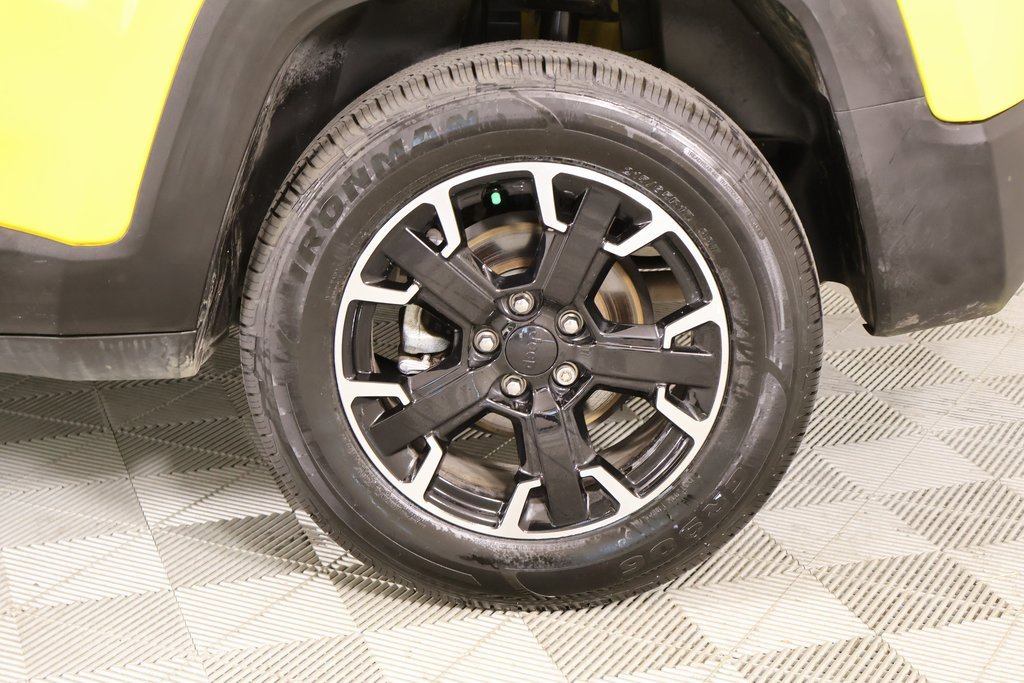 Used 2023 Jeep Renegade Latitude image 19