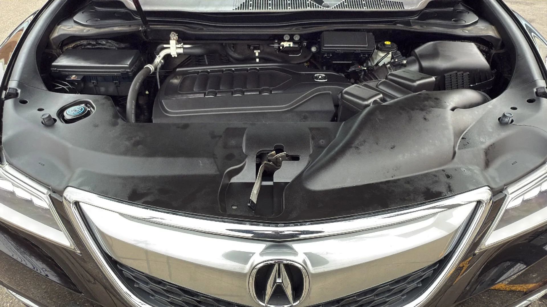 Used 2016 Acura MDX SH-AWD w/ Technology Package image 24