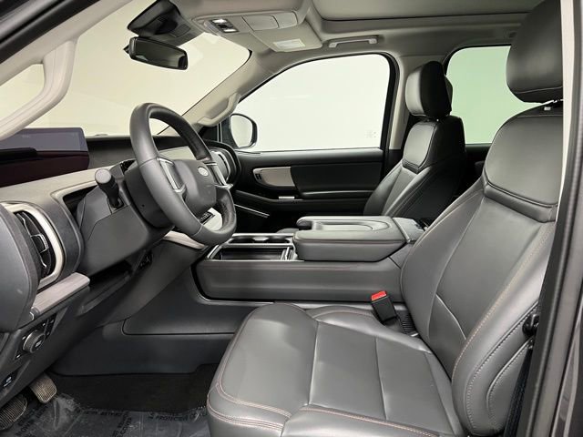 Used 2025 Ford Expedition Max Active AWD/4WD image 21