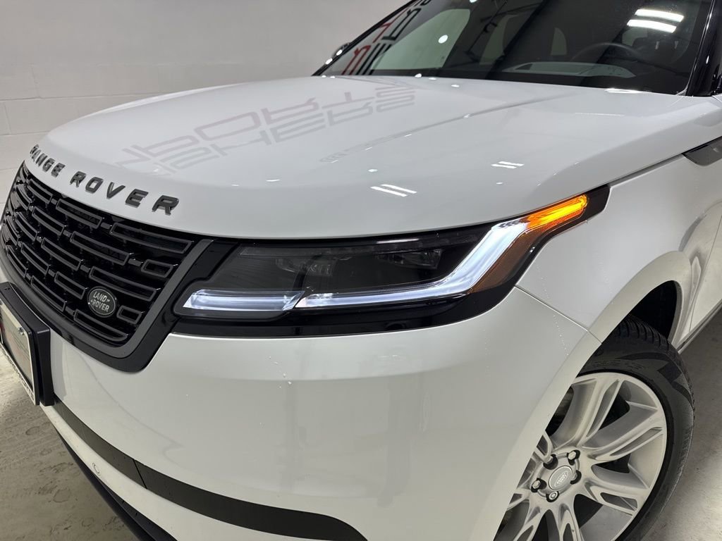 Used 2026 Land Rover Range Rover Velar S image 8