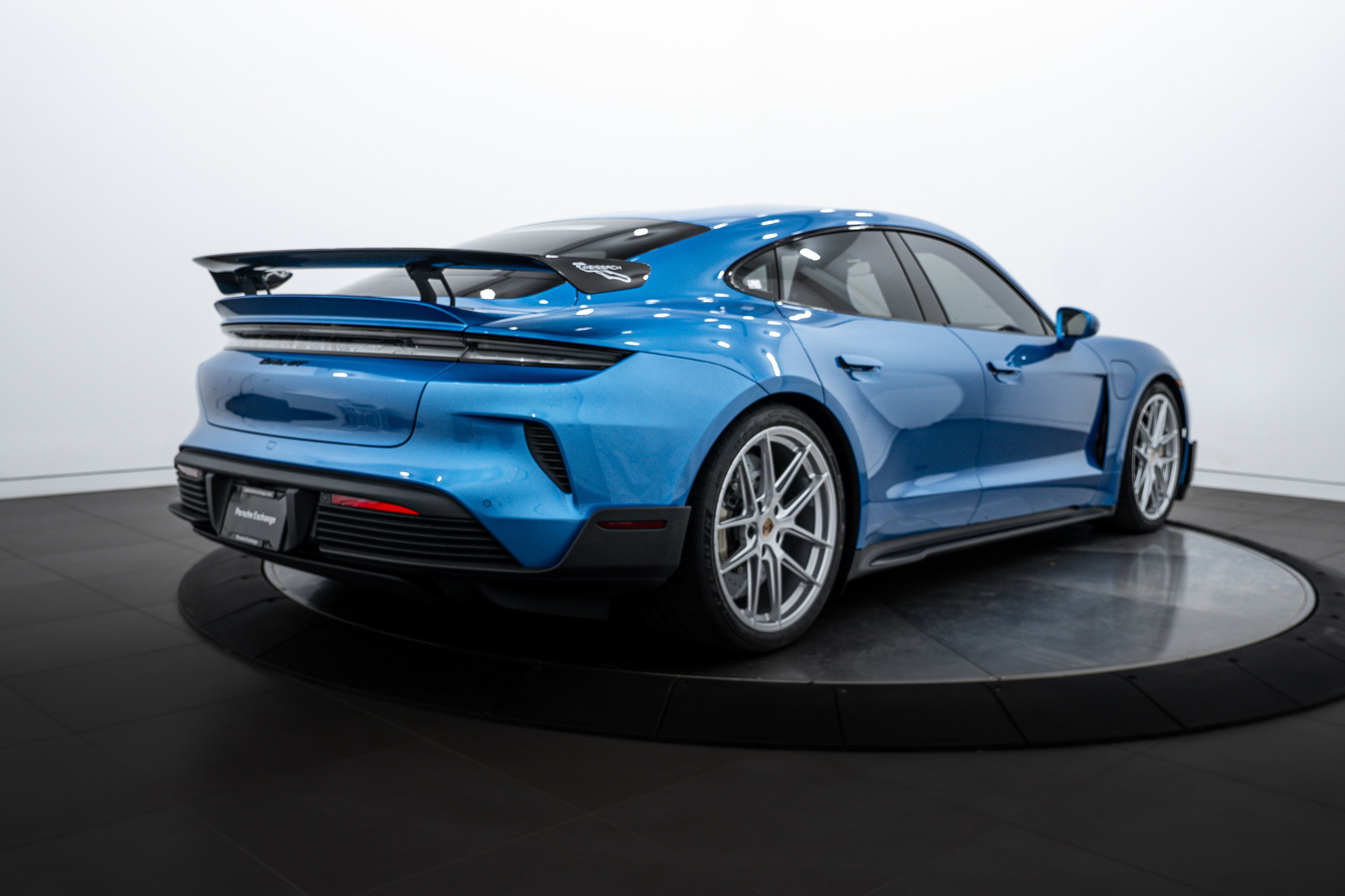 New 2025 Porsche Taycan Turbo GT image 7