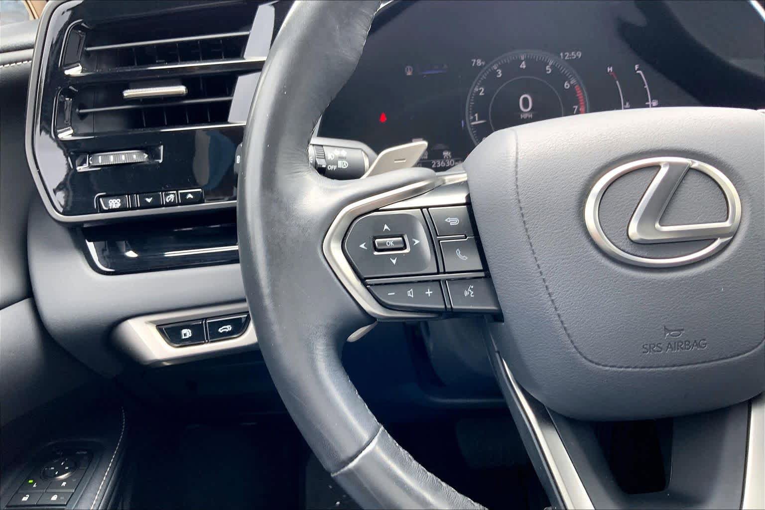 Used 2024 Lexus RX 350 FWD image 23