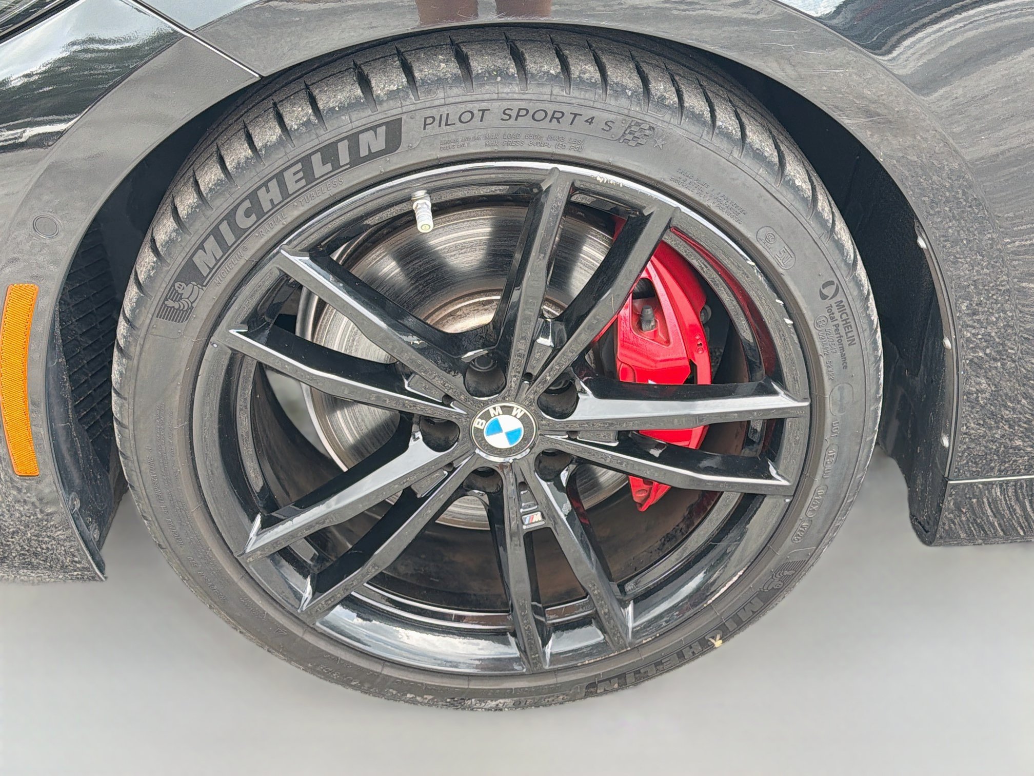 Used 2024 BMW M440i Coupe w/ Premium Package RWD image 41