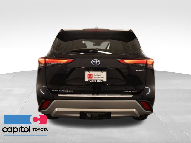 Certified 2021 Toyota Highlander Platinum AWD/4WD image 4