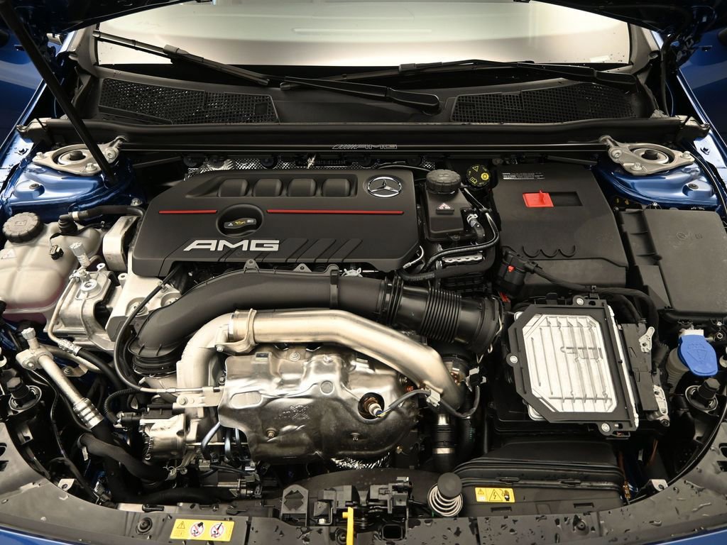New 2025 Mercedes-Benz CLA 35 AMG 4MATIC image 30
